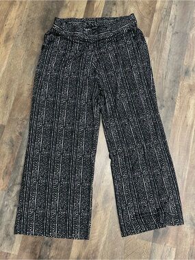 Robert Louis Black & White Vertical Dot-Stripe Wide Leg Pants